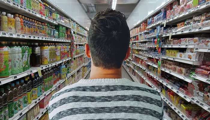 Asturias: La Patronal de supermercados da una vuelta de tuerca más a sus plantillas
